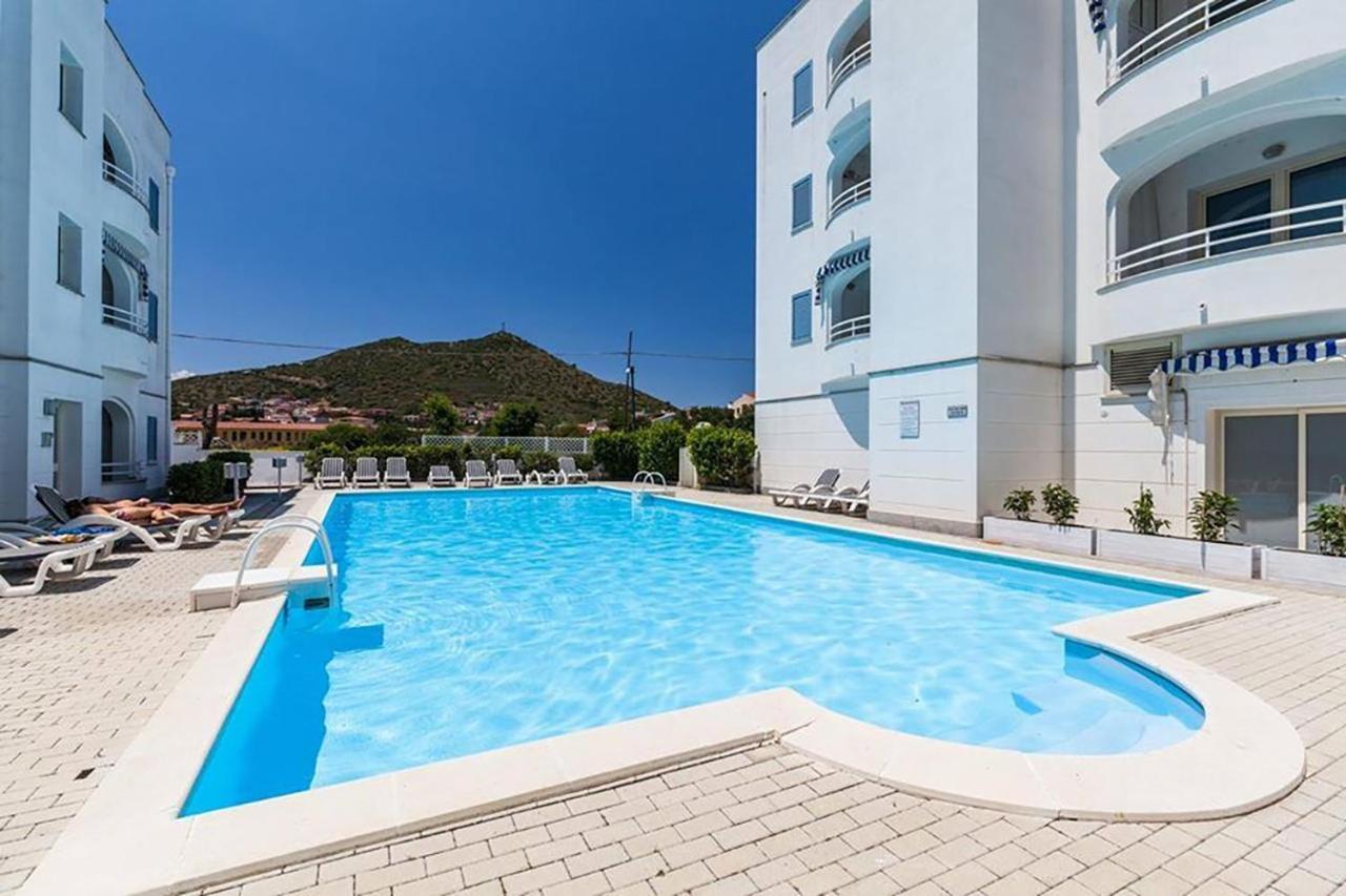 Апарт готель Le Residenze Blu Sardinia Ла-Калетта Екстер'єр фото