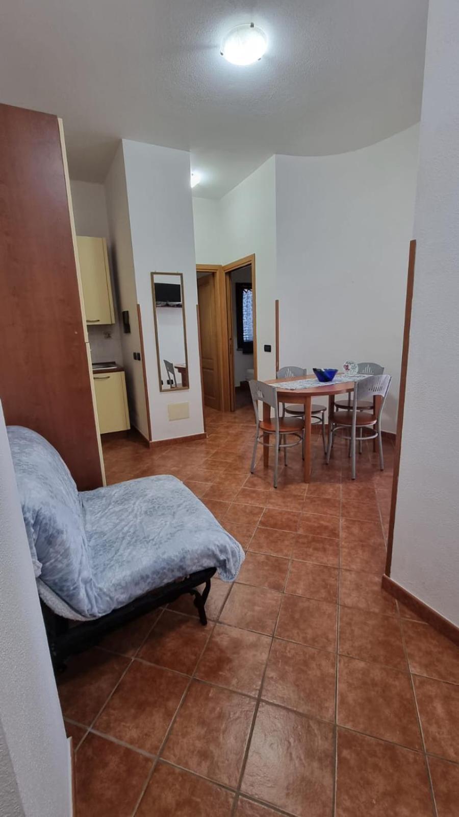 Апарт готель Le Residenze Blu Sardinia Ла-Калетта Екстер'єр фото